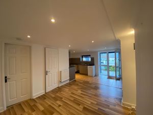 Photo 8- click for photo gallery